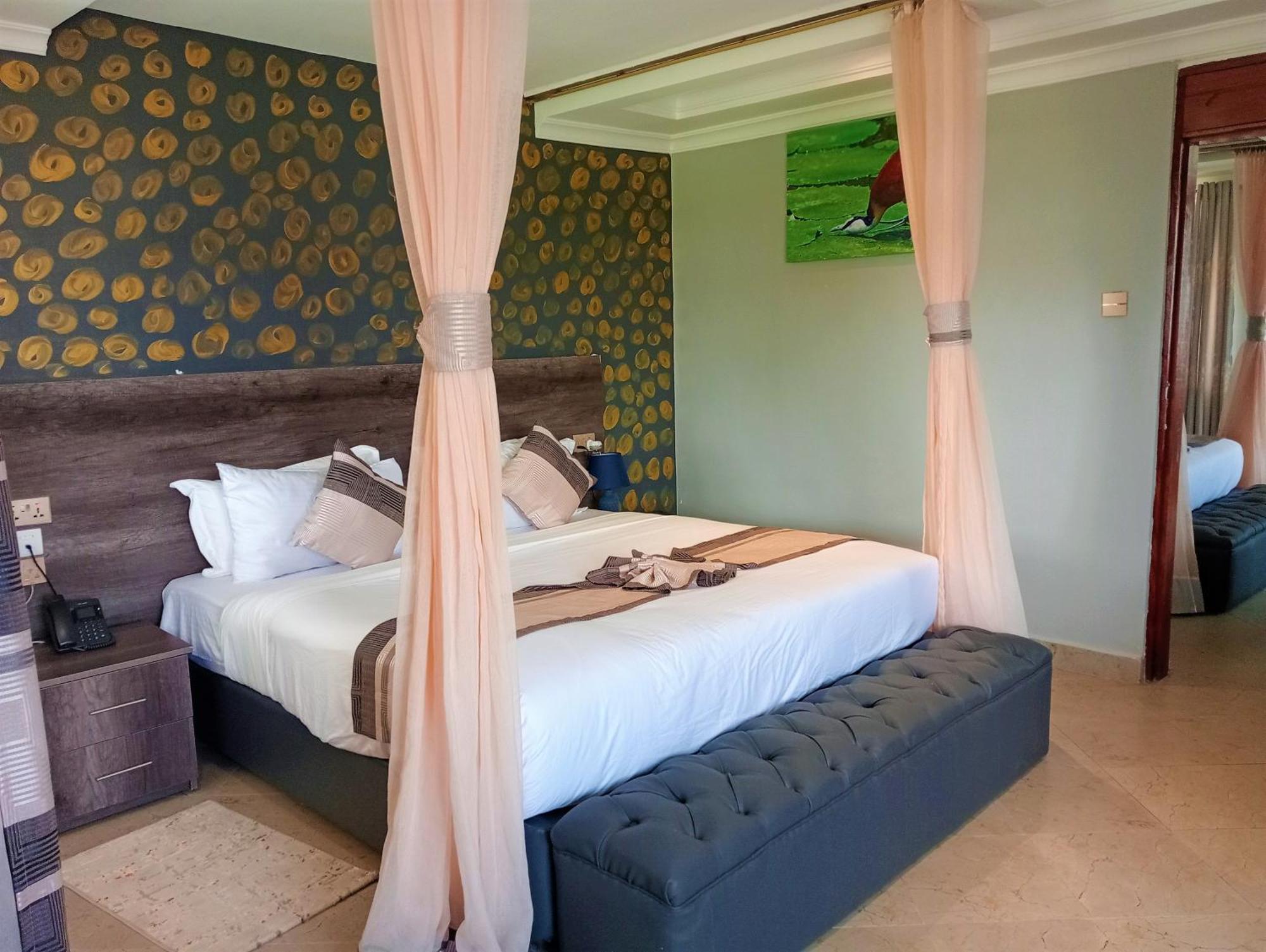 Jaqanaz Resort Naro Moru Eksteriør billede